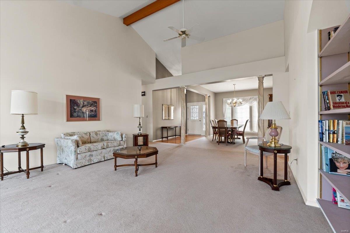 2937 Fox Bluff Drive