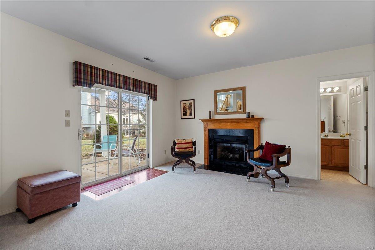 2937 Fox Bluff Drive