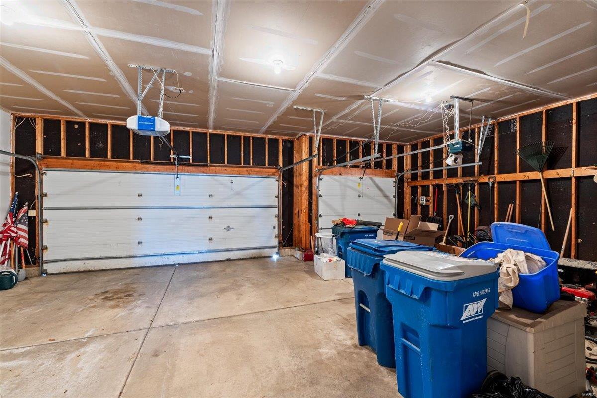 2937 Fox Bluff Drive