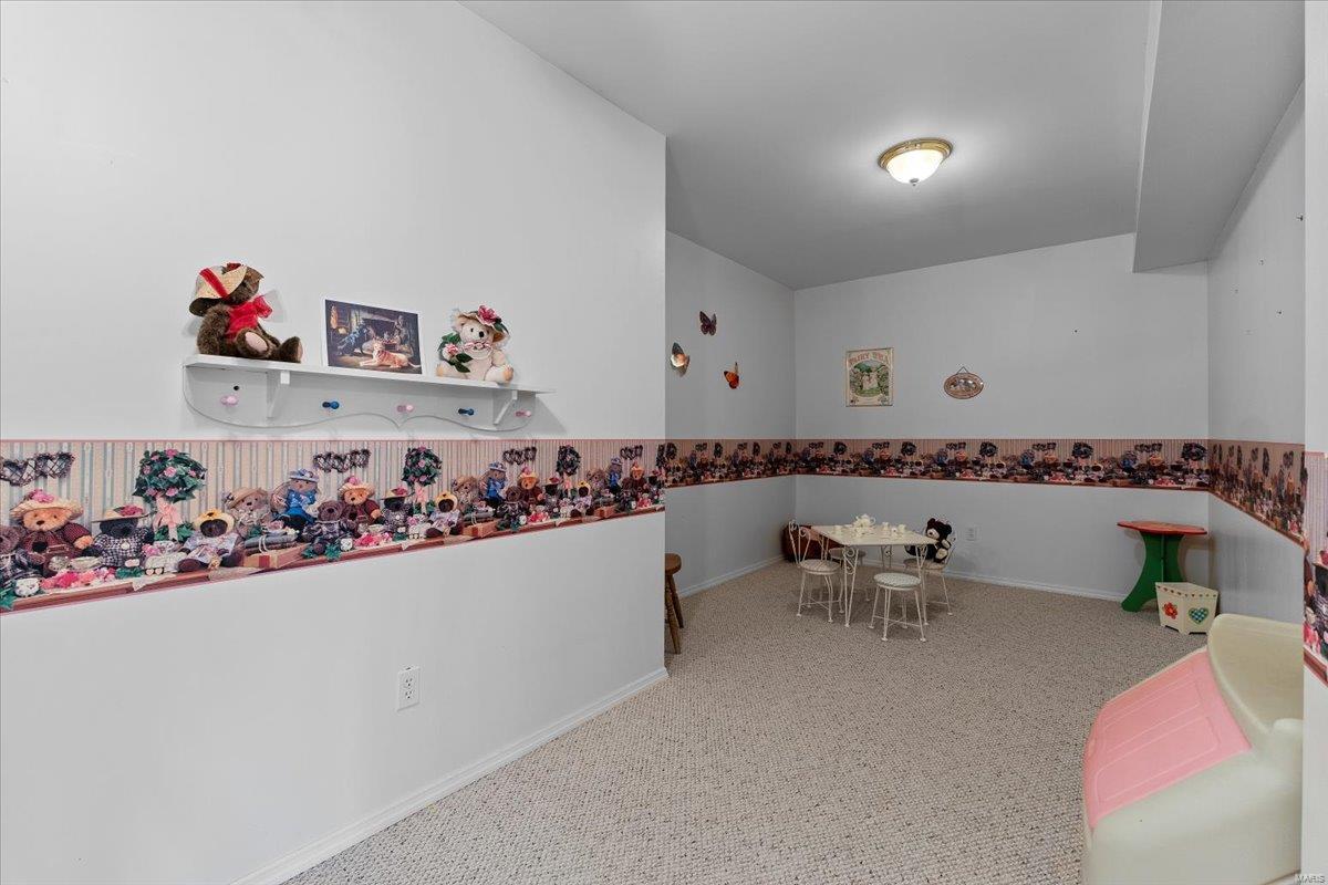 2937 Fox Bluff Drive