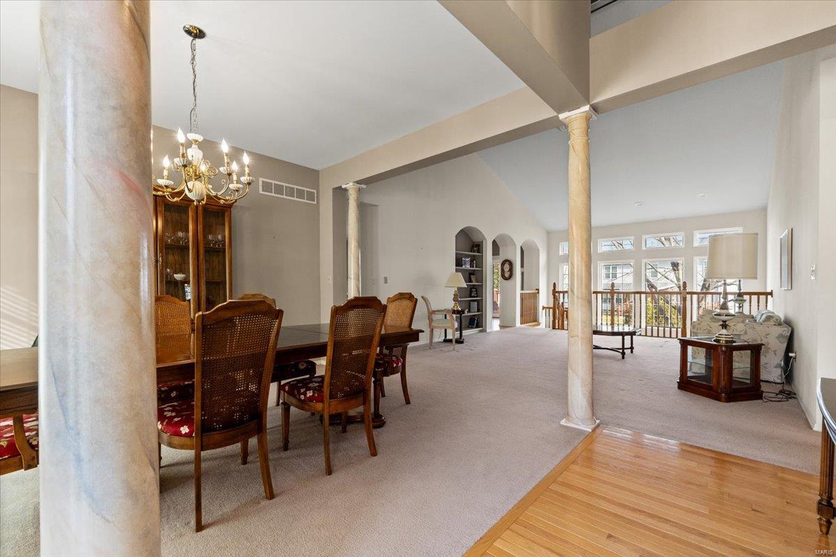 2937 Fox Bluff Drive