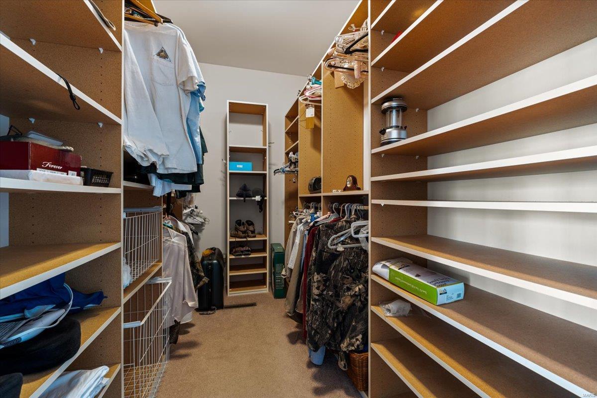 2937 Fox Bluff Drive