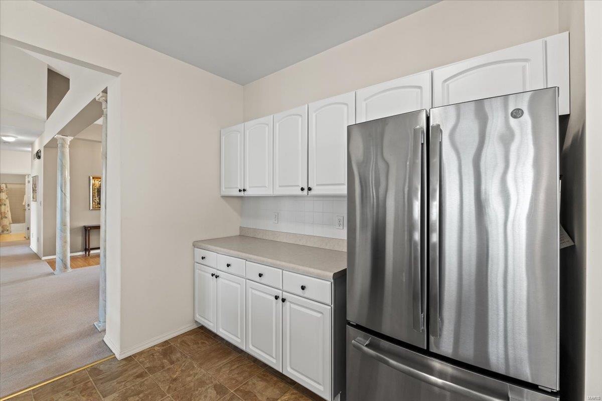 2937 Fox Bluff Drive