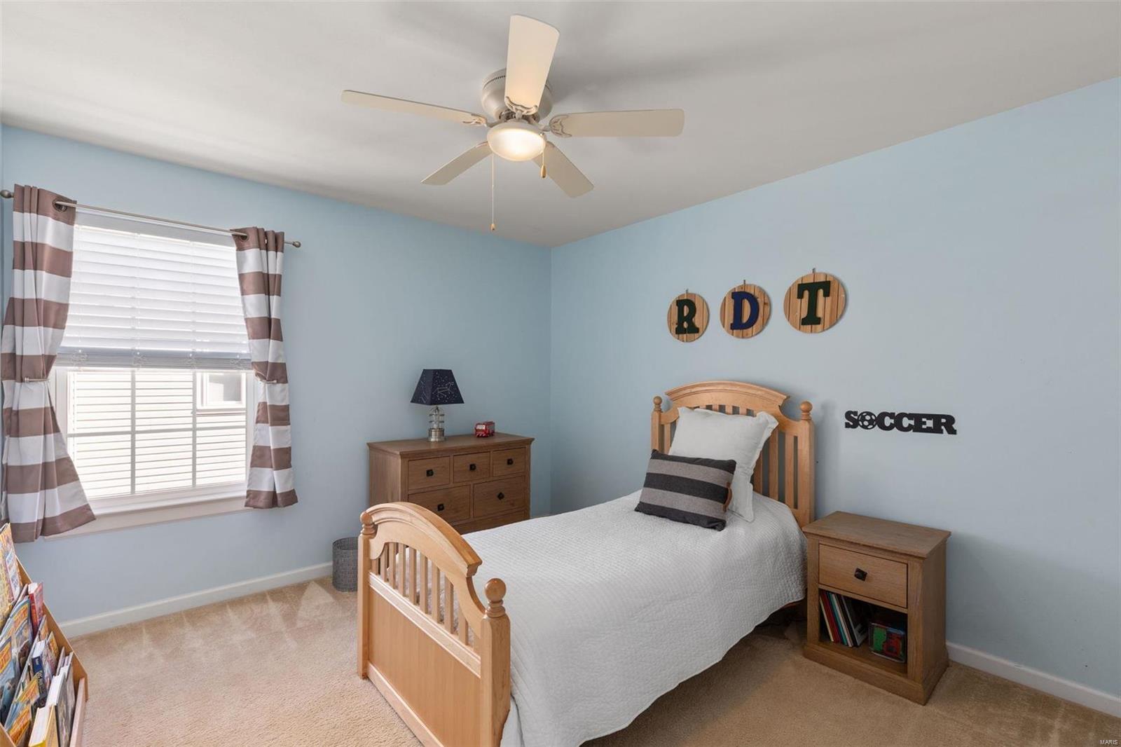 411 W Woodbine Avenue