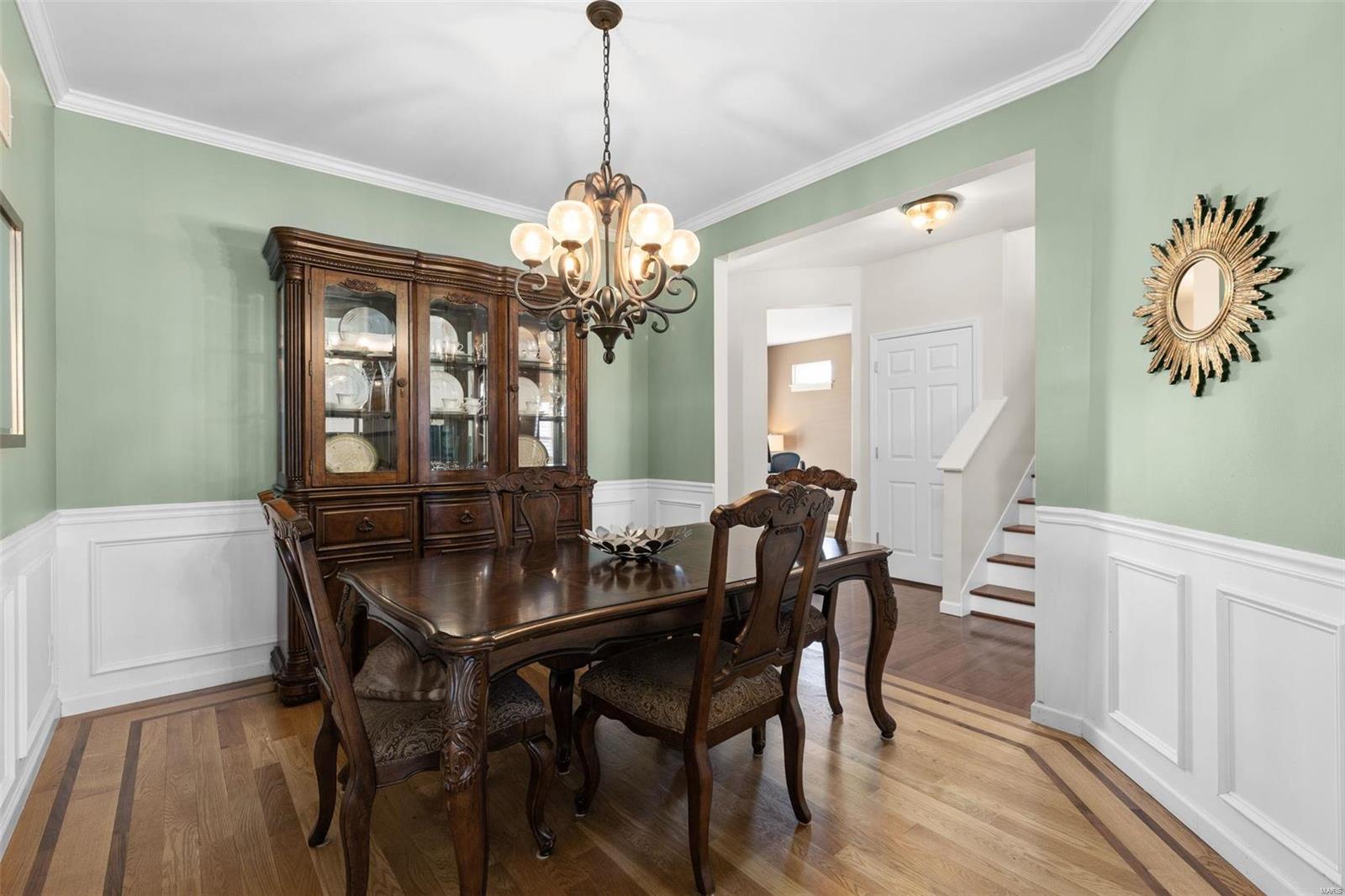 411 W Woodbine Avenue