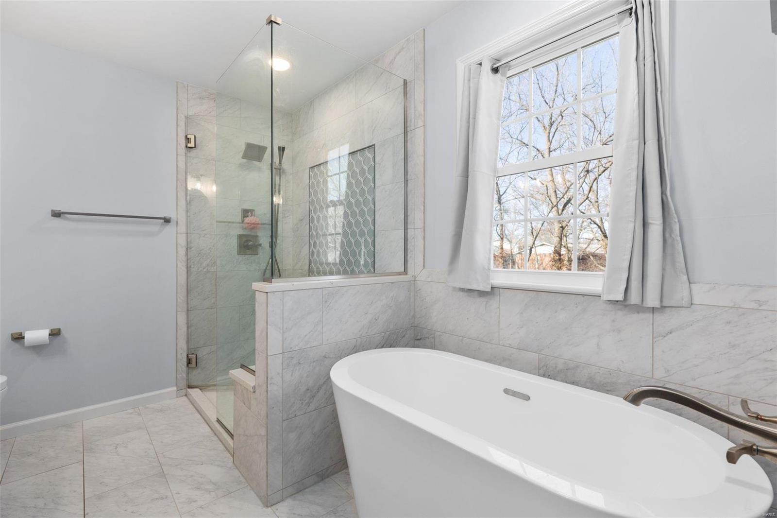 411 W Woodbine Avenue