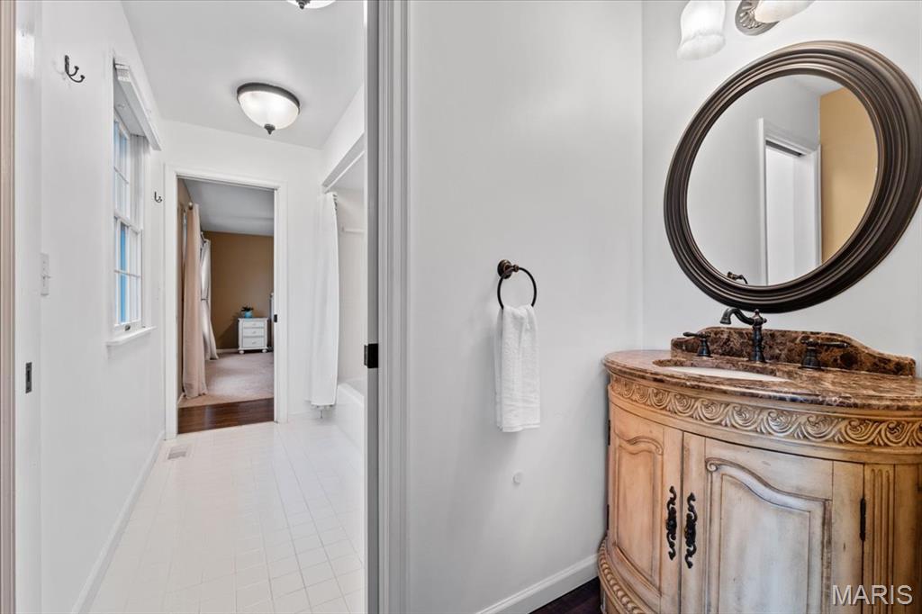 16049 Wilson Manor Drive