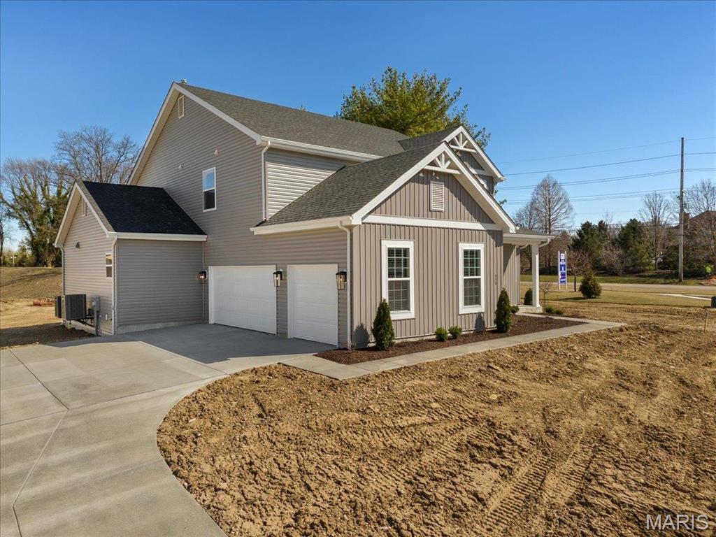 950 Tara Ridge Drive