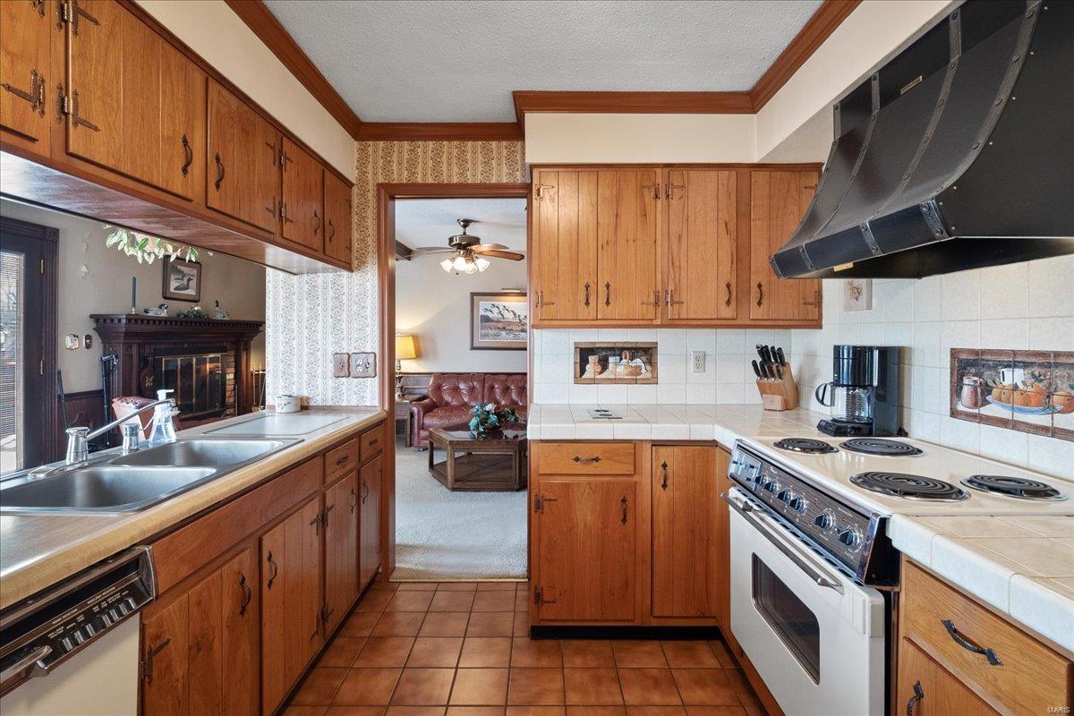 4 Talisman Way Drive