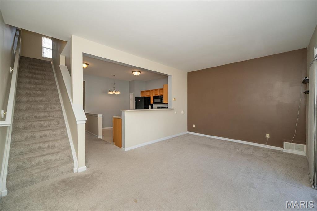 4832 Heritage Heights Circle