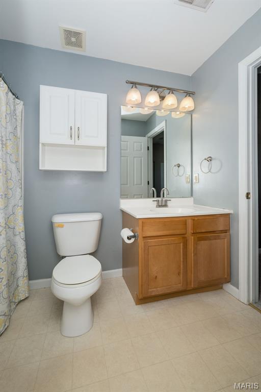 4832 Heritage Heights Circle