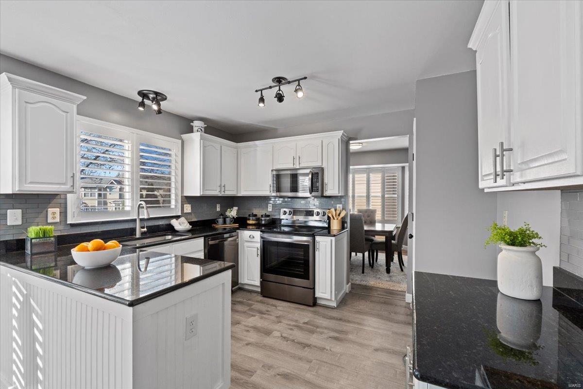 2568 Hickory Manor Drive