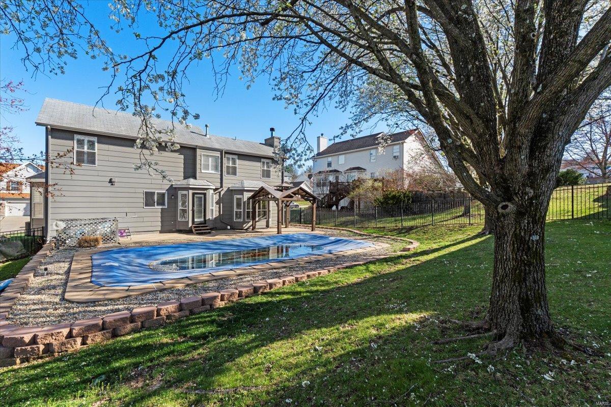 2568 Hickory Manor Drive