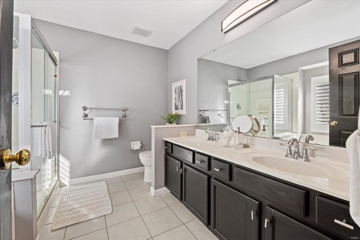 2568 Hickory Manor Drive