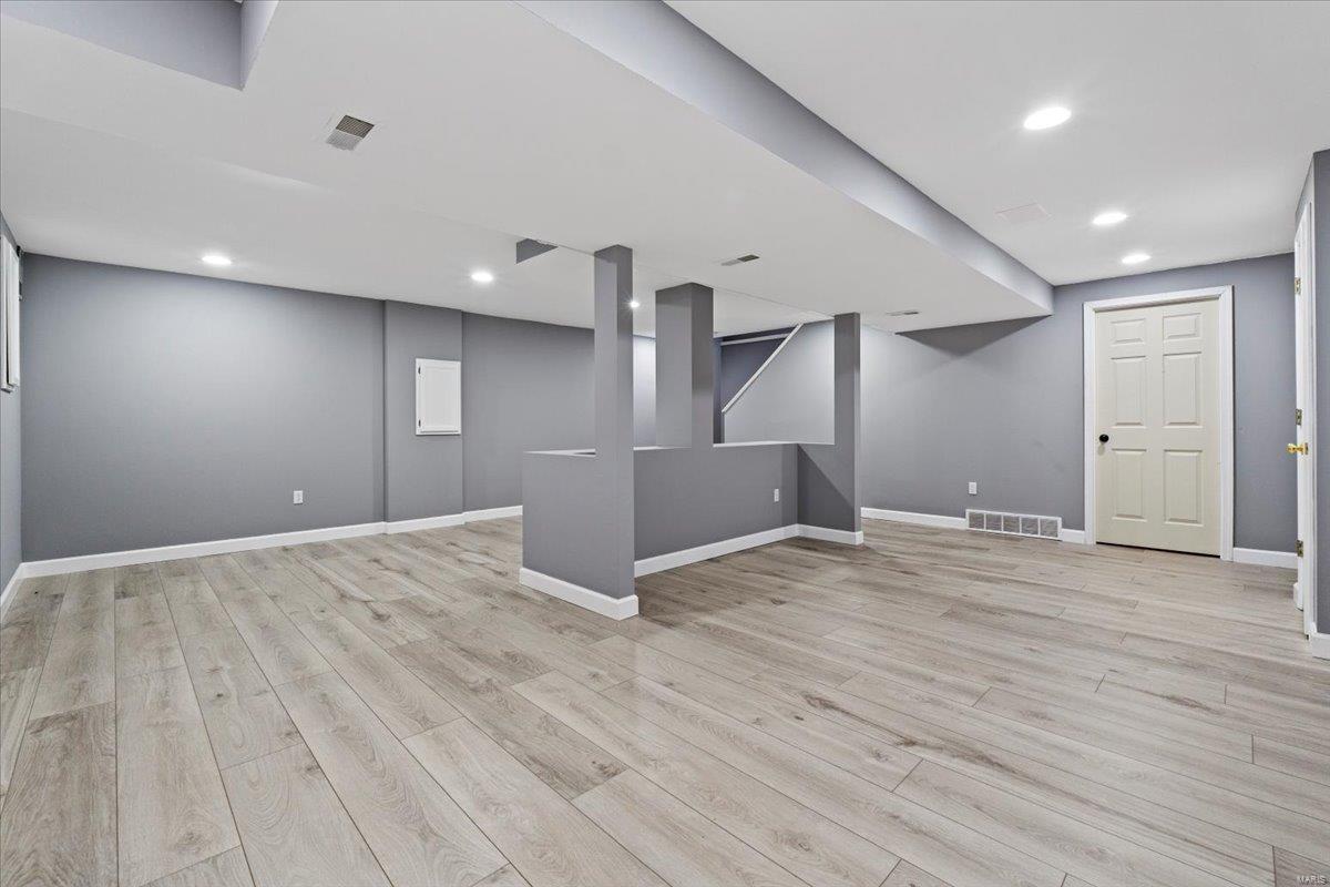 2568 Hickory Manor Drive