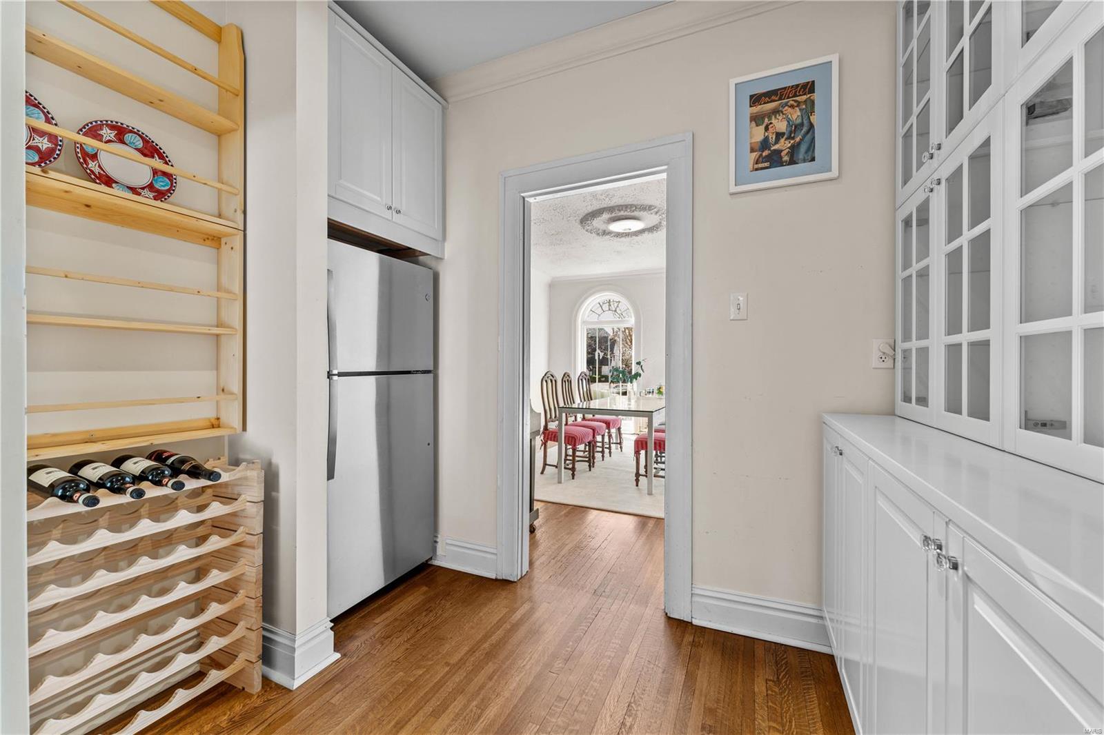 6317 Wydown Boulevard