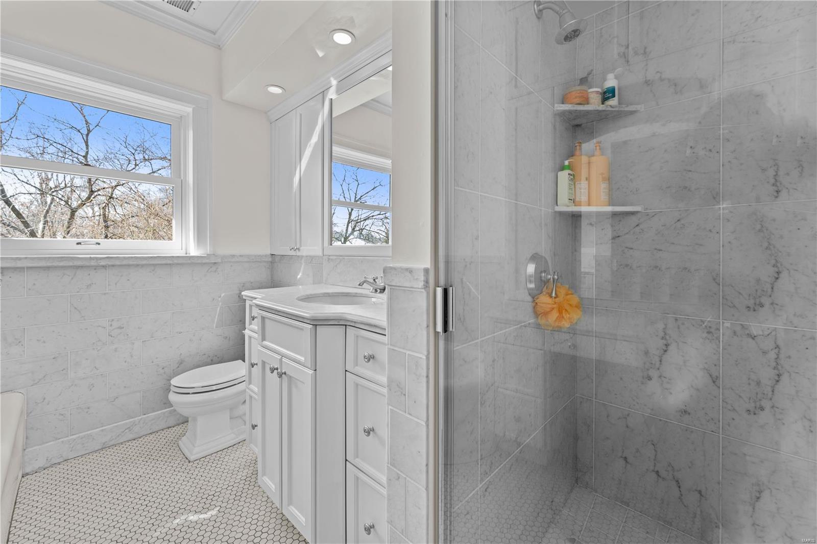 6317 Wydown Boulevard