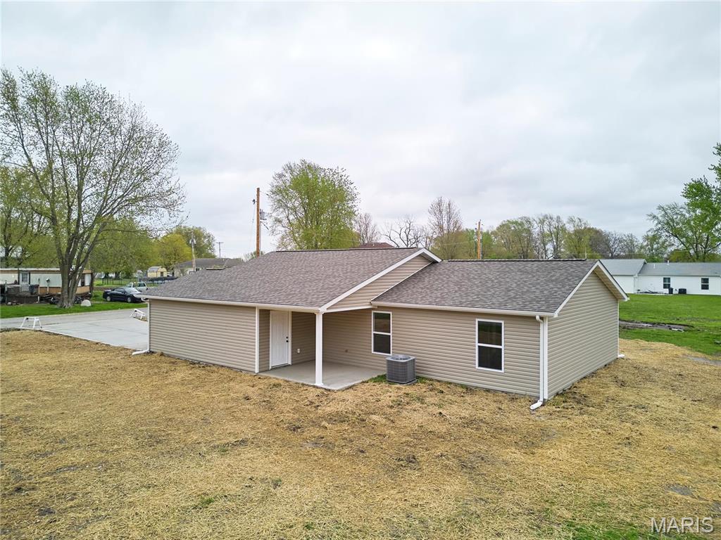 117 North Illinois Street