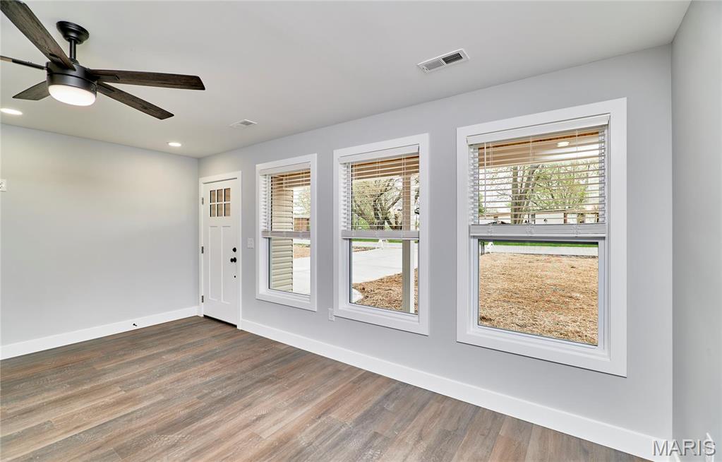 117 North Illinois Street