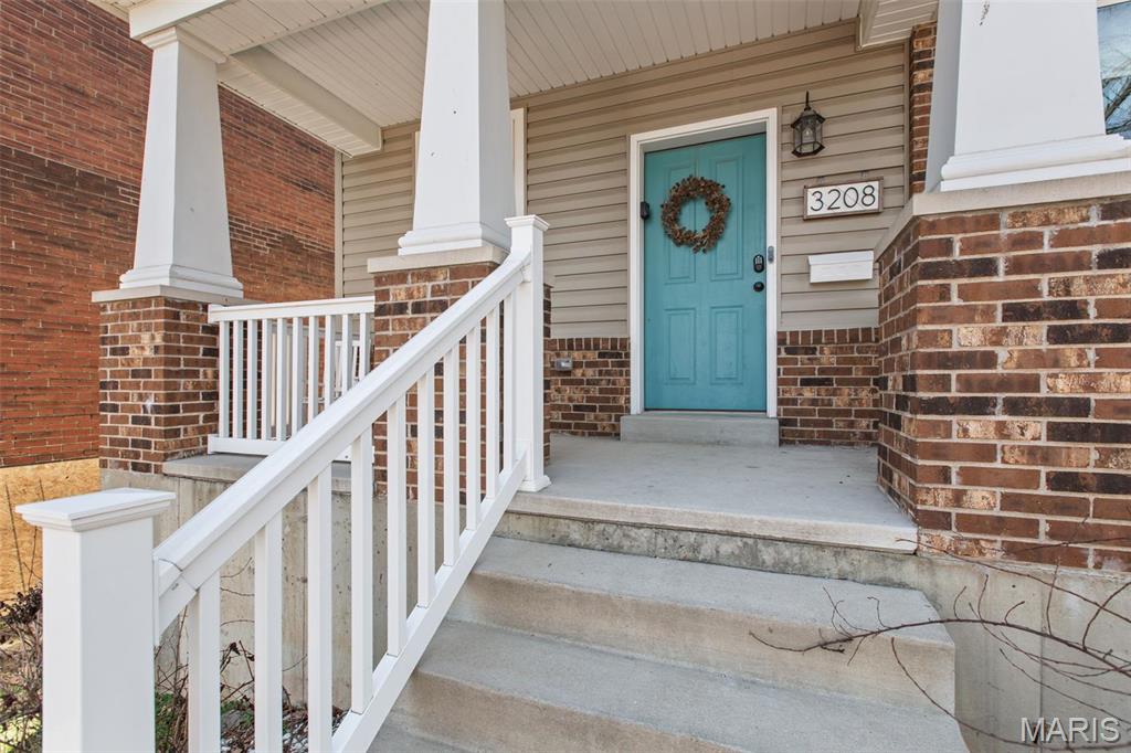 3208 Henrietta Street