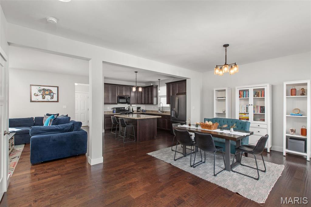 3208 Henrietta Street