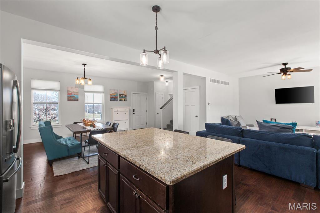 3208 Henrietta Street