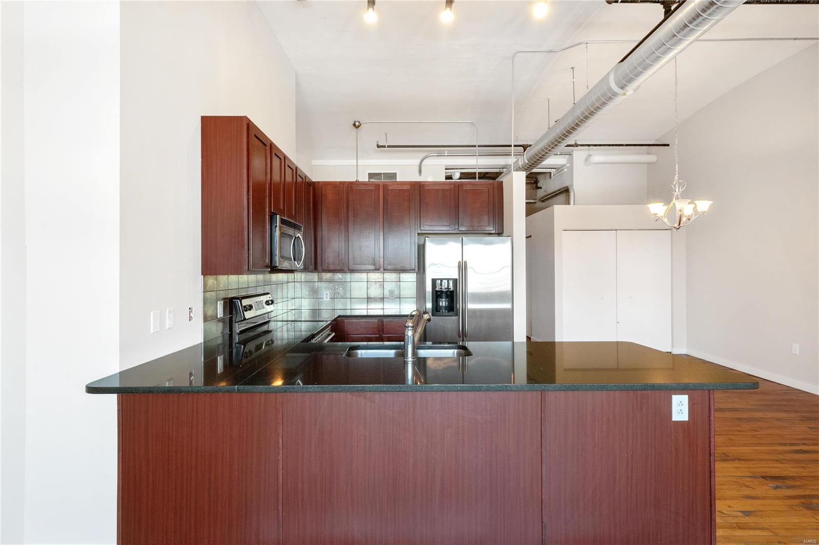 1520 Washington Avenue Unit: R611