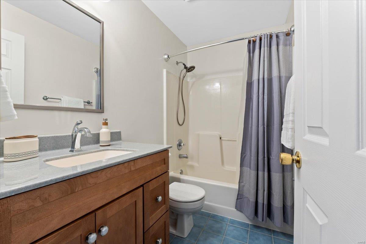 16726 Chesterfield Farms Drive