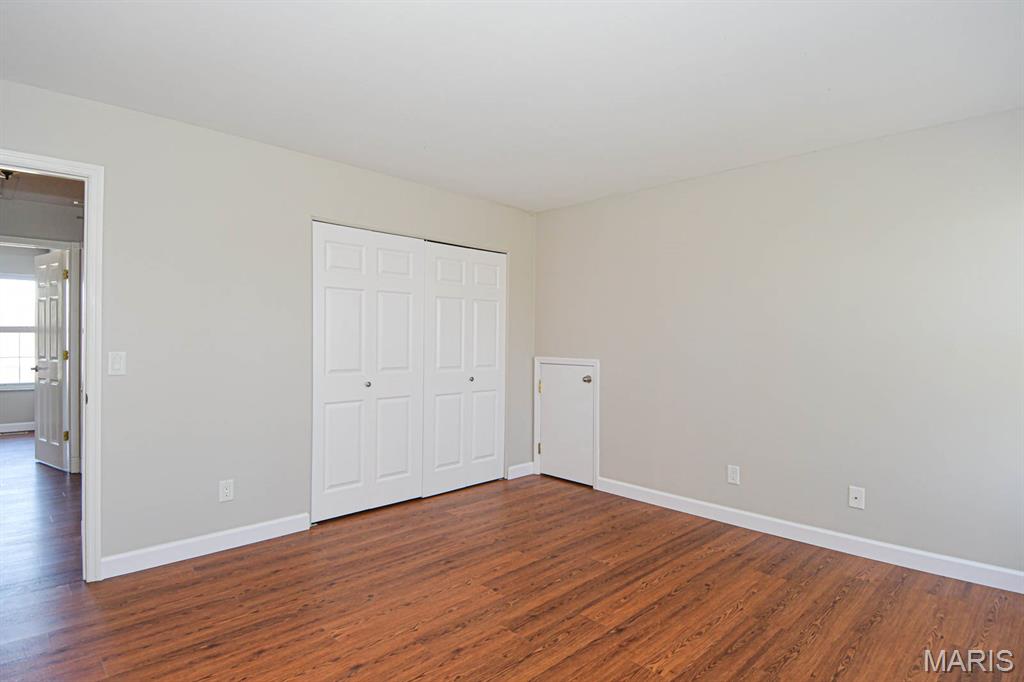 1016 Ridgeway Meadow Drive