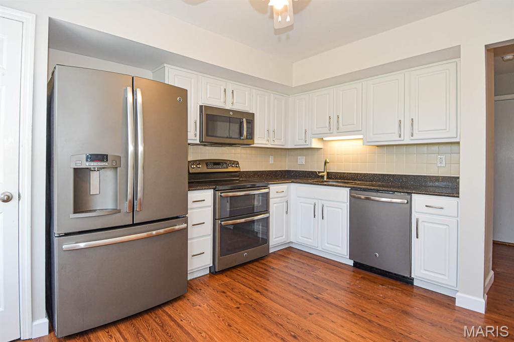 1016 Ridgeway Meadow Drive