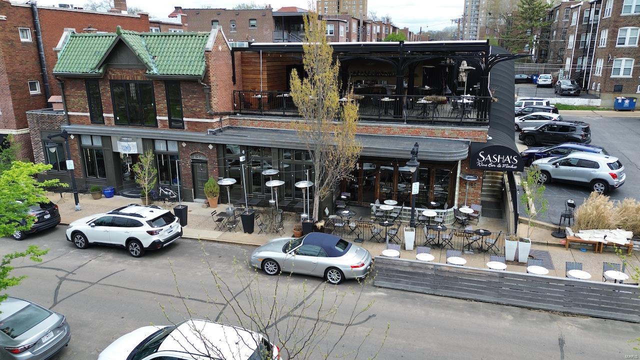 6221 Northwood Avenue Unit: 3W