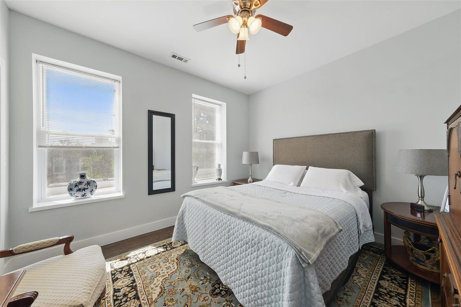 3414 S Spring Avenue