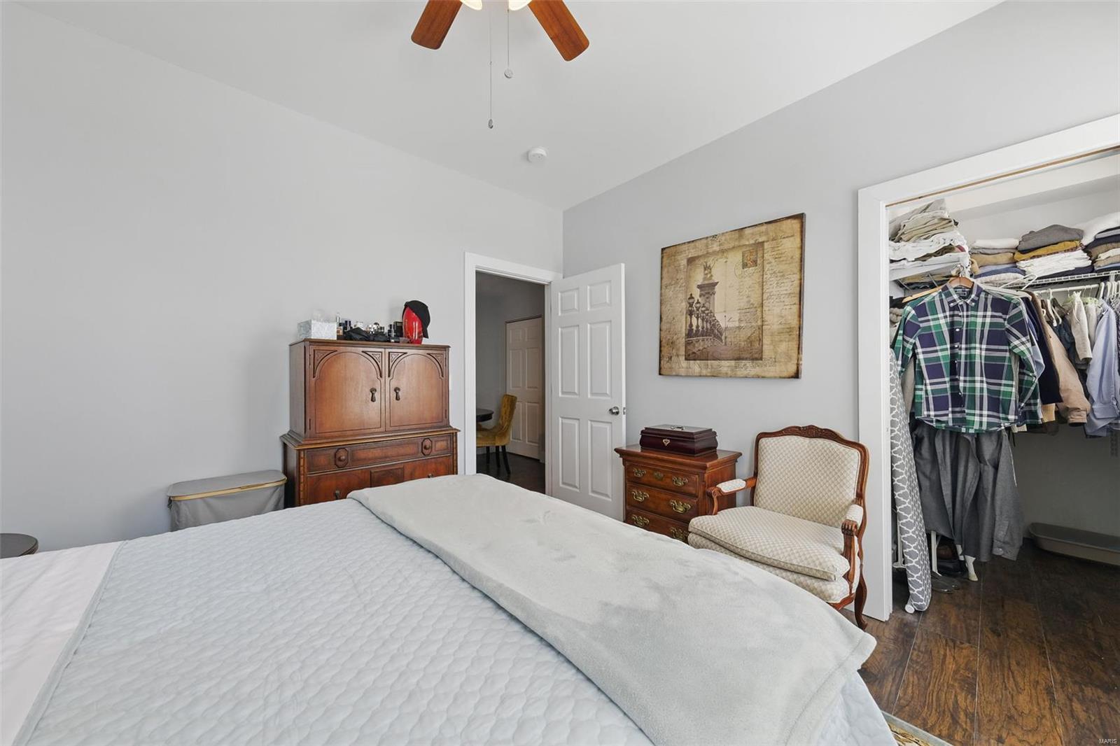 3414 S Spring Avenue