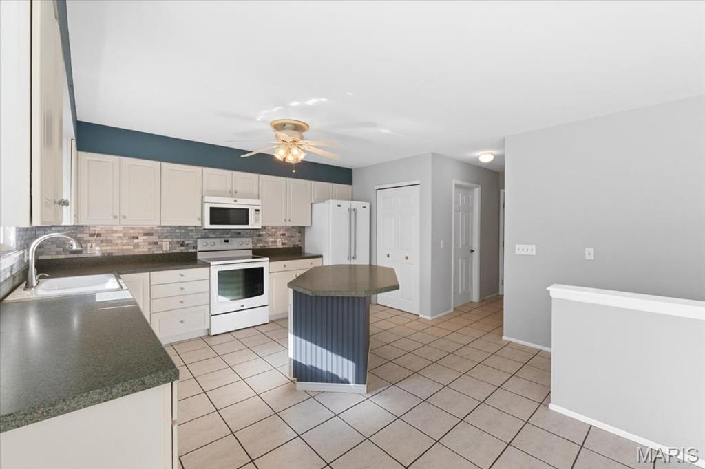 902 Carolyn Jean Drive