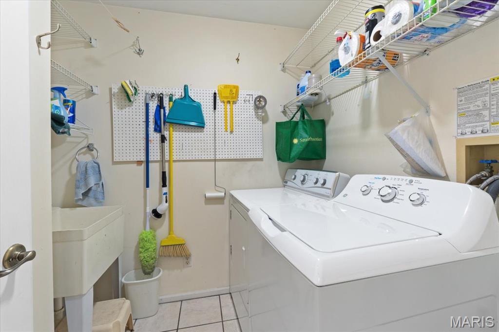 902 Carolyn Jean Drive