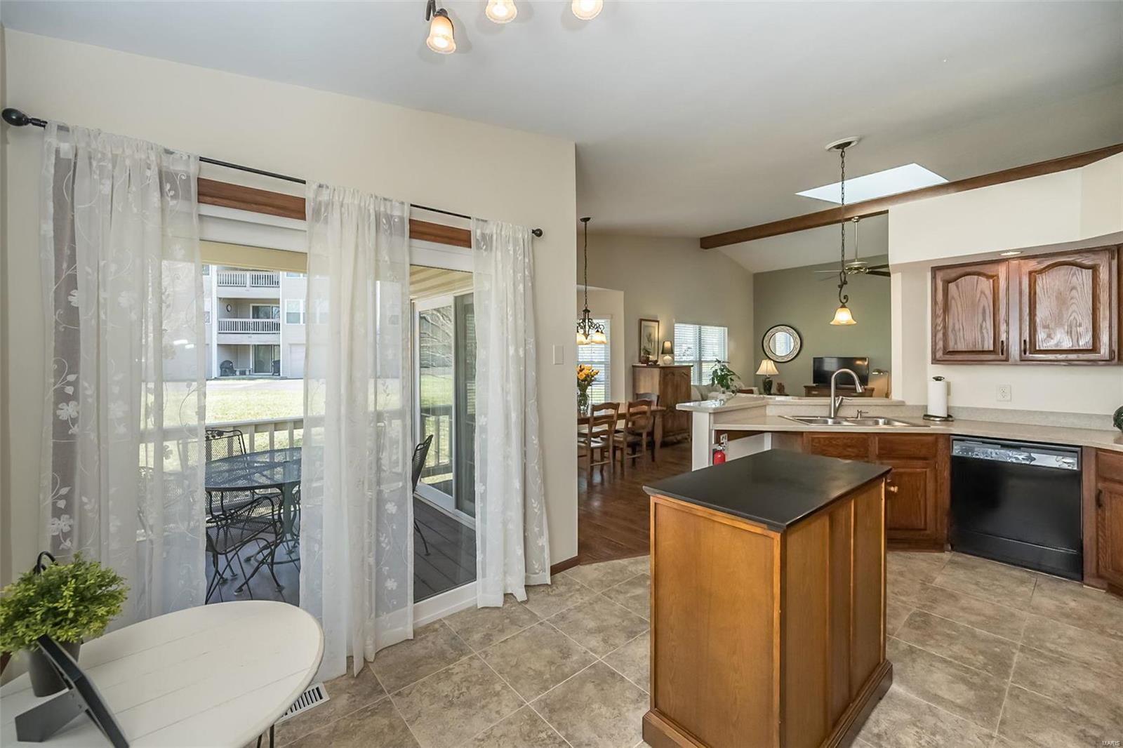 558 Oak Ridge Trails Court