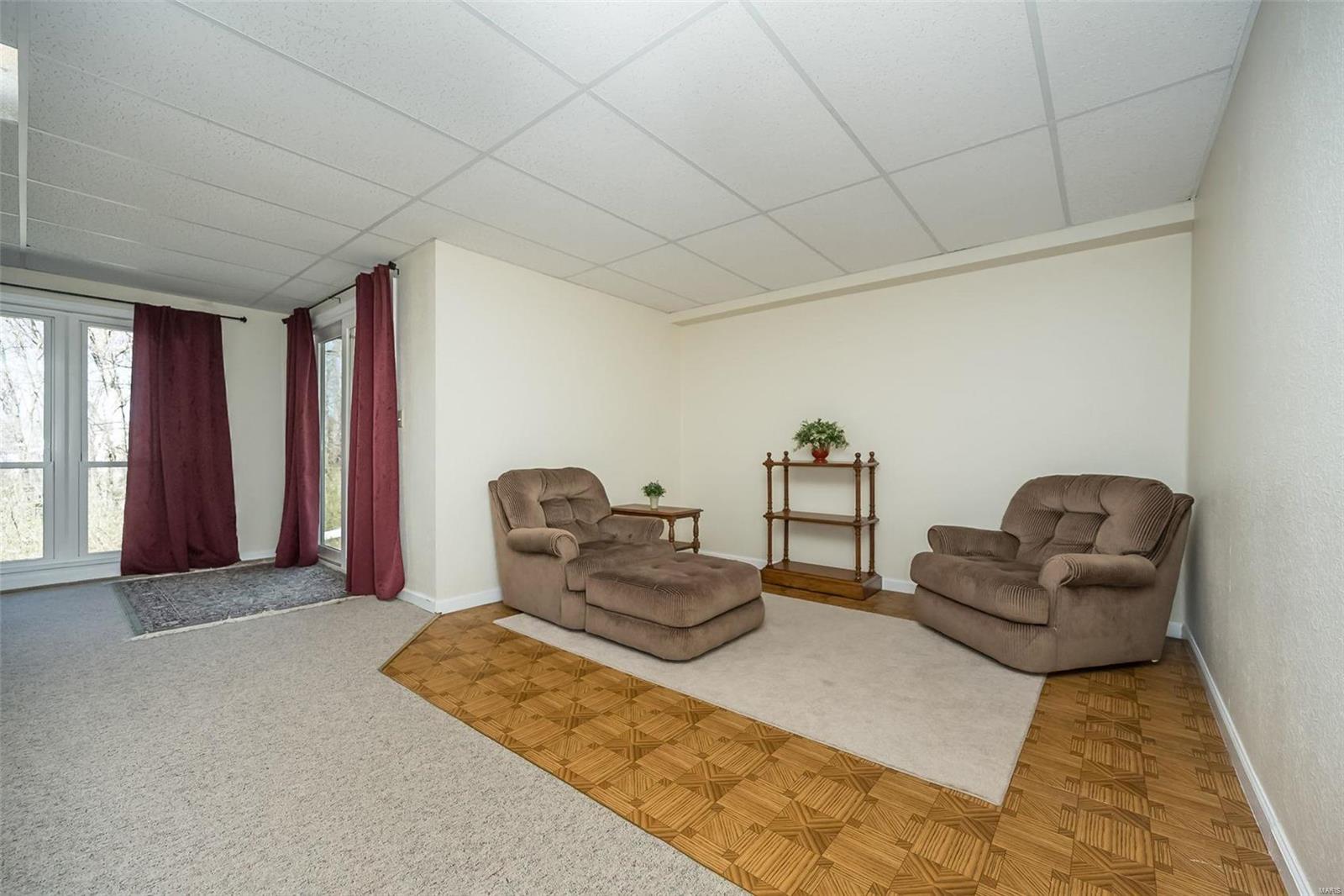 558 Oak Ridge Trails Court