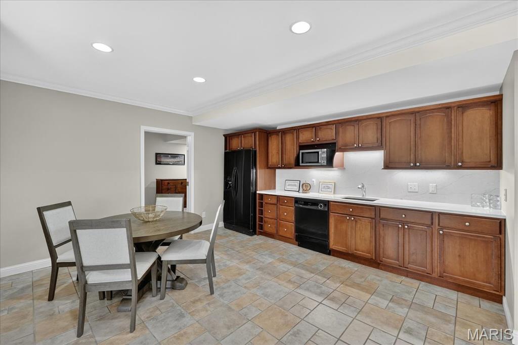 16201 Valley Estates Court