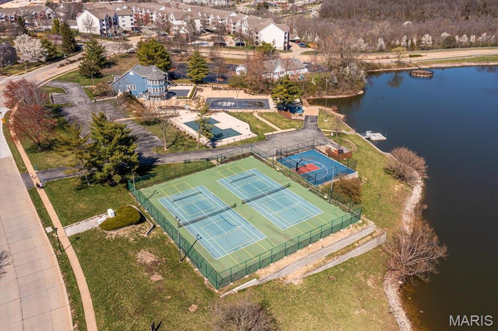 260 Waterside Drive