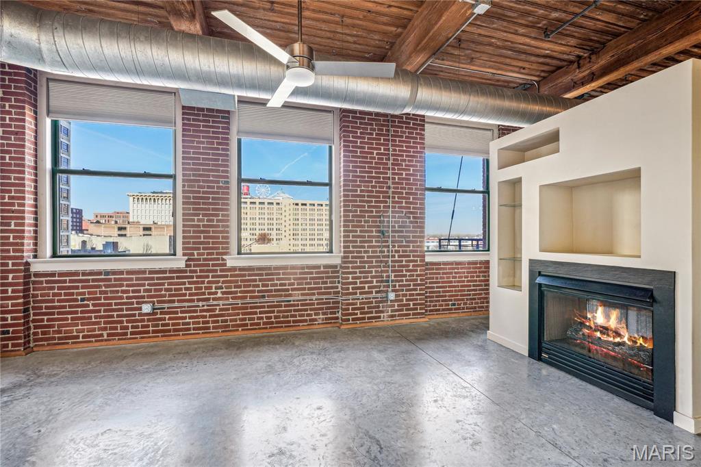 703 N 13th Street Unit: 404