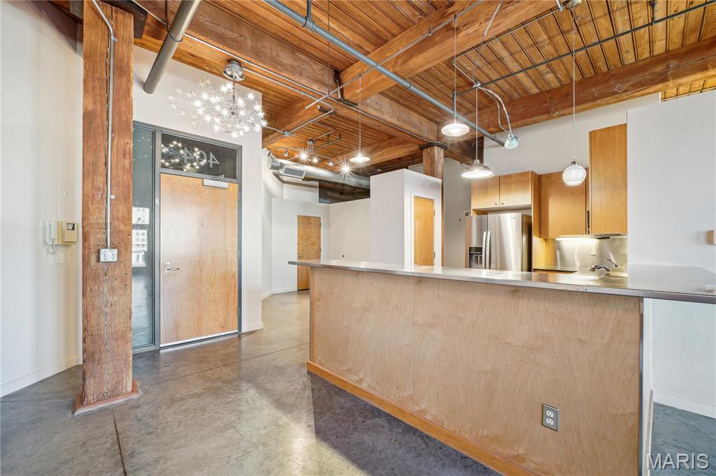 703 N 13th Street Unit: 404