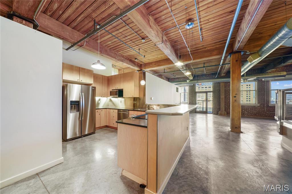 703 N 13th Street Unit: 404