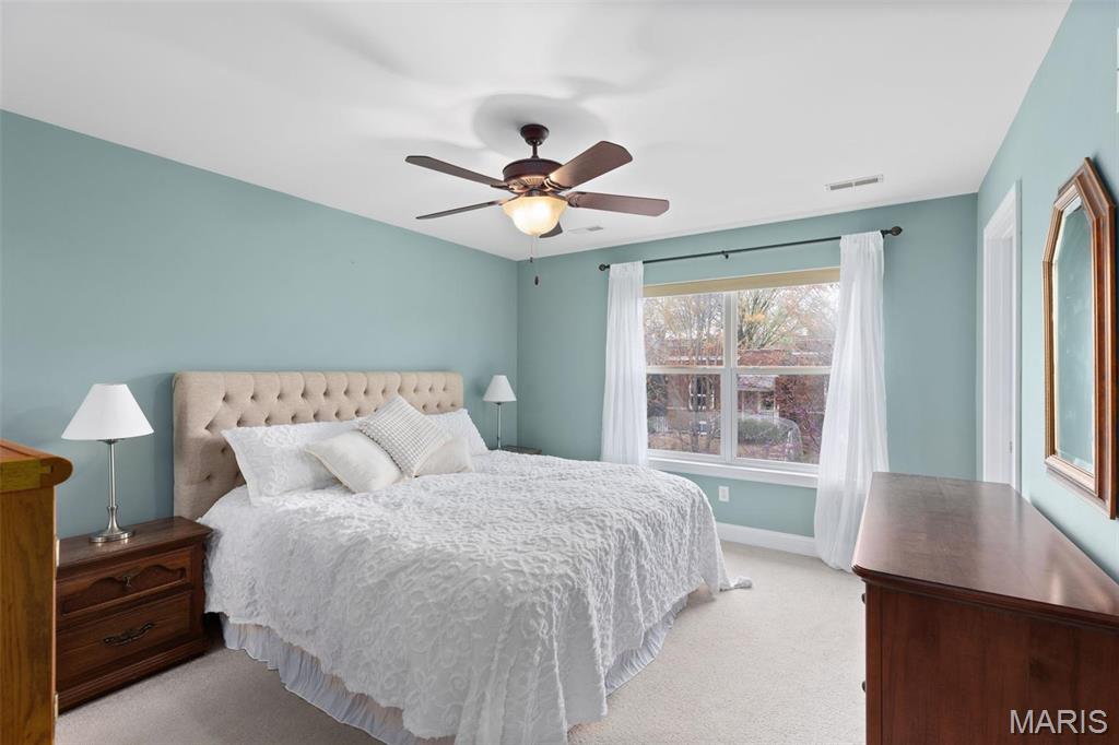 5617 S Magnolia Avenue