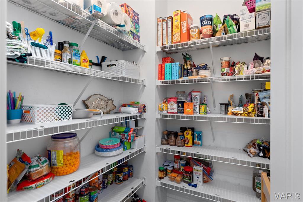 5617 S Magnolia Avenue