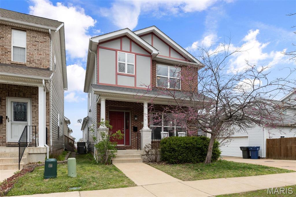 5617 S Magnolia Avenue