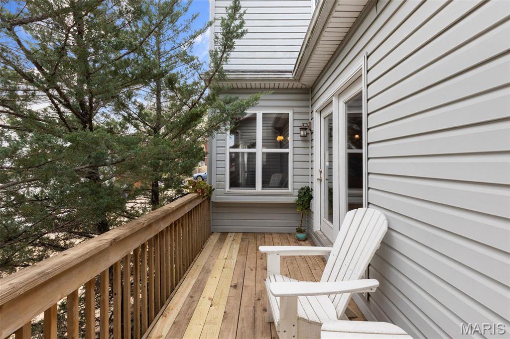 5617 S Magnolia Avenue