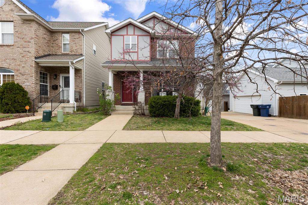 5617 S Magnolia Avenue