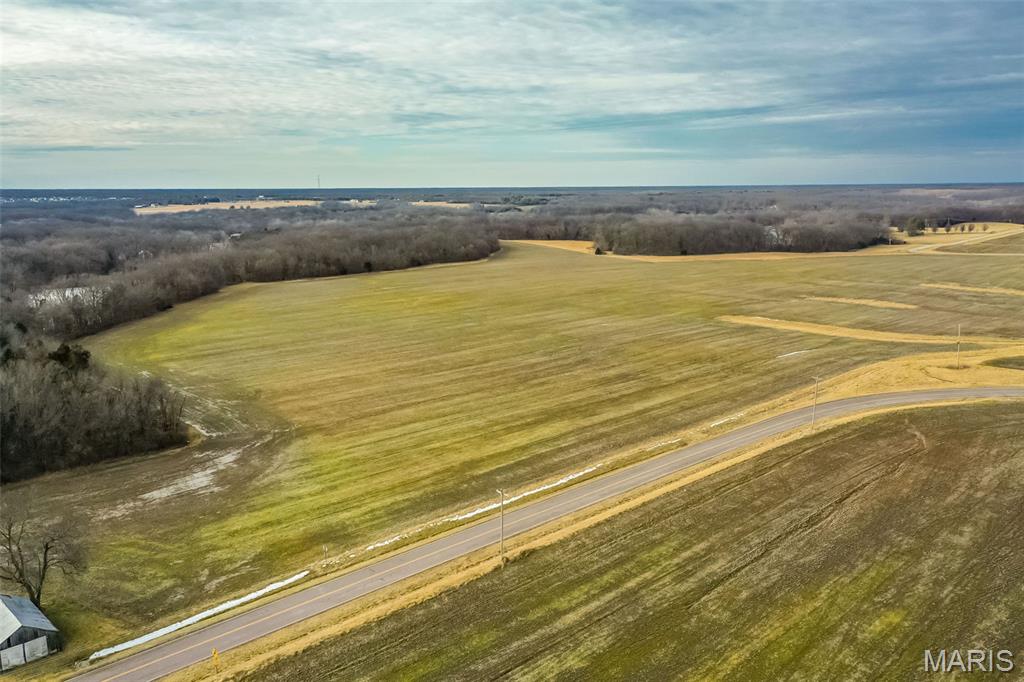 207 +/- Ac State Hwy AA