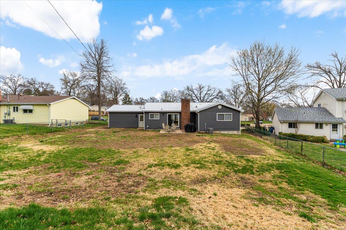 47 White Plains Drive