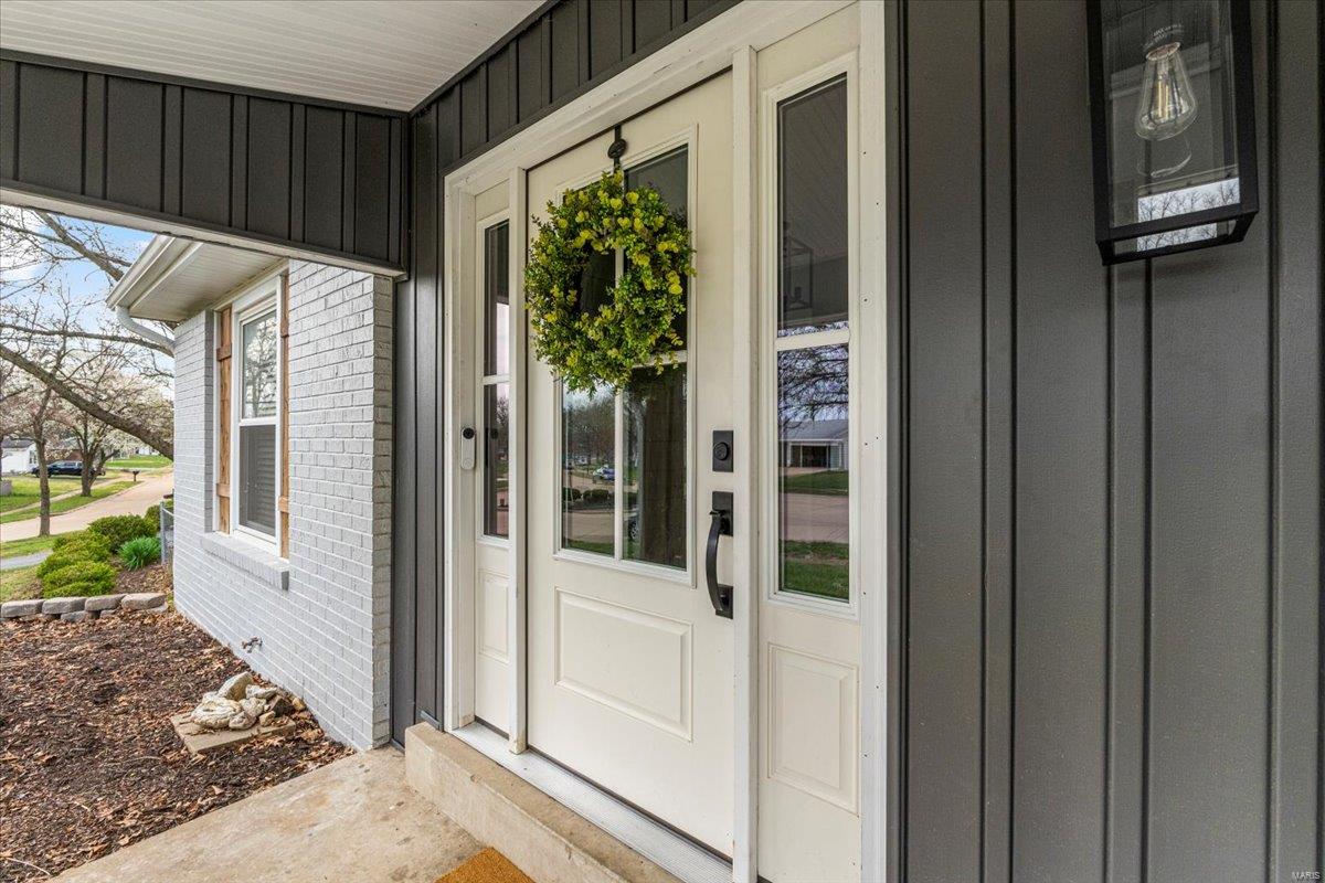 47 White Plains Drive